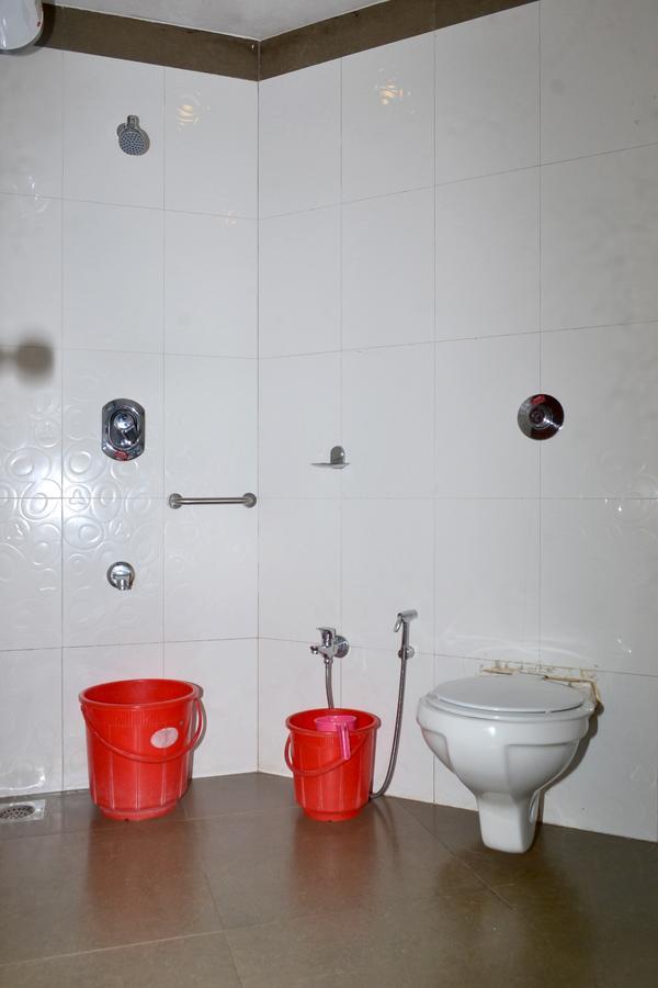 Jaffer Bhai'S Brickland Hotel Pancsgani Kültér fotó