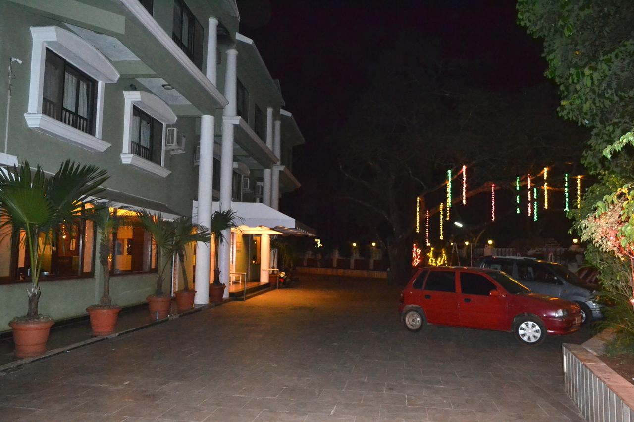 Jaffer Bhai'S Brickland Hotel Pancsgani Kültér fotó